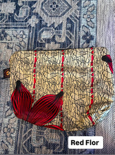 Load image into Gallery viewer, Kuka Toiletry Bags