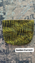 Load image into Gallery viewer, Kuka Toiletry Bags