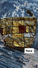Load image into Gallery viewer, Kuka Toiletry Bags
