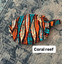 Load image into Gallery viewer, Kuka Makeup bags
